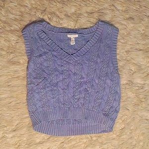 SLEEVELESS LILAC-BLUE SWEATER